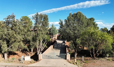 115 Merry Go Round Rock Rd, Sedona, AZ 86351 - photo 2