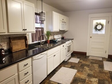 516 Niesen St, La Porte, IN 46350 - photo 5