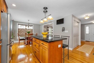 32 Lafayette St, Everett, MA 02149 - photo 4