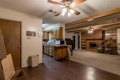 4305 Barcelona Dr, Fort Worth, TX 76133 - photo 6