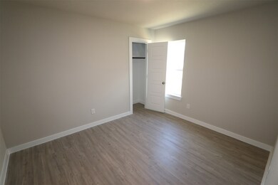 1210 Filly Creek Dr, Alvin, TX 77511 - photo 7