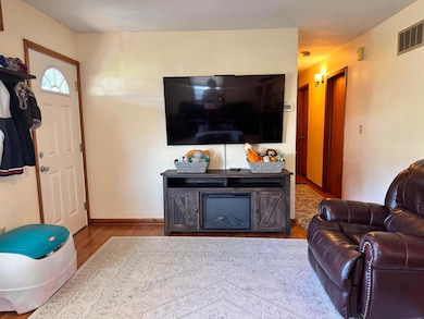 Living Room 4