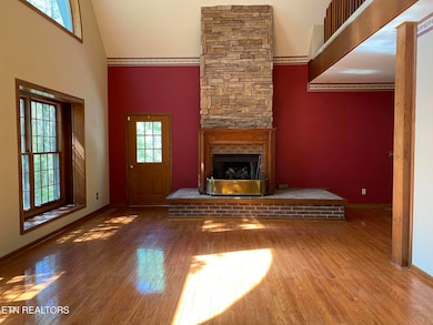 Living Room 1b