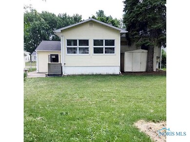 1820 E Benwick Rd, Toledo, OH 43613 - photo 2