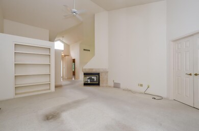 006-Living_Room-1735960-medium
