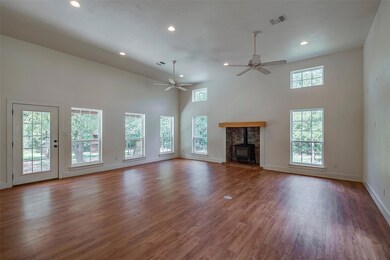 1556 County Road 3519, Paradise, TX 76073 - photo 4