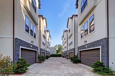 833 Wakefield Dr unit A, Houston, TX 77018 - photo 3