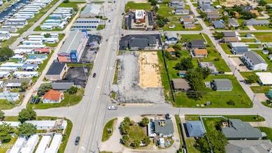 413 W Fort MacOn Rd, Atlantic Beach, NC 28512 - photo 3