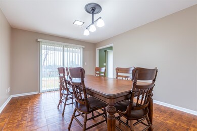 208 Woodrow St, Manchester, TN 37355 - photo 5