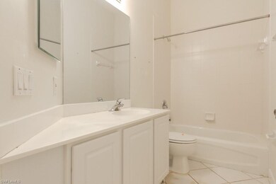 6162 Ashwood Ln, Naples, FL 34110 - photo 4