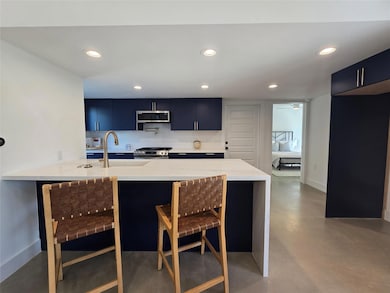 5303 Grover Ave unit 2, Austin, TX 78756 - photo 6