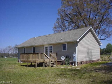 1974 Foxfire Rd, Asheboro, NC 27205 - photo 6