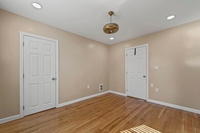 4 Champlain Rd, Salem, MA 01970 - photo 7