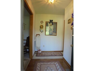 1428 W Comet Rd, New Franklin, OH 44216 - photo 6