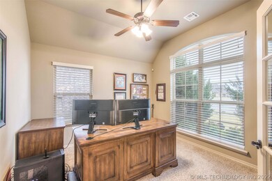 8104 S Gardenia Ave, Broken Arrow, OK 74011 - photo 3