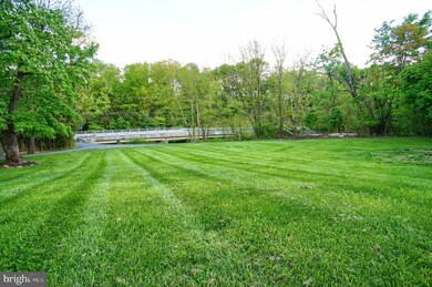 380 Mels Ln, Harrisburg, PA 17112 - photo 4