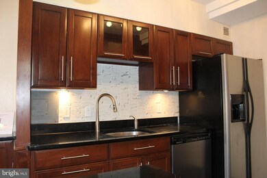 Essex unit 413, Washington, DC 20008 - photo 3