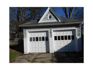 Parking Lot/Garage.