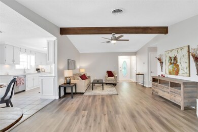 20 Scotsmeadow St, Gainesville, TX 76240 - photo 5