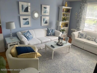 521 Castleton Ave unit 2E, Staten Island, NY 10301 - photo 5