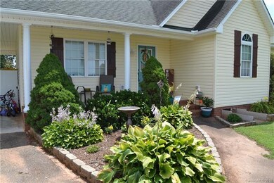 136 Wise Rd, Lincolnton, NC 28092 - photo 2