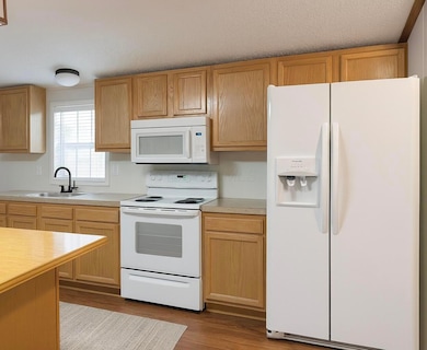 408 Chambersburg Rd, Columbus, OH 43207 - photo 5