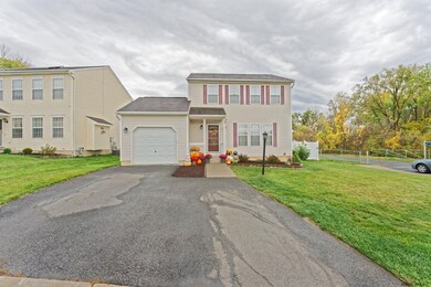 2 Cobblestone Ln, Troy, NY 12180 - photo 2