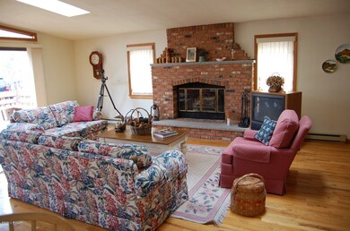 140 Rodeo Dr, Lords Valley, PA 18428 - photo 2