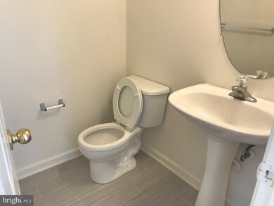 8101 Shannons Alley, Laurel, MD 20724 - photo 7