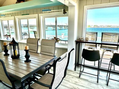 3 Thornton St, Seabrook, NH 03874 - photo 4