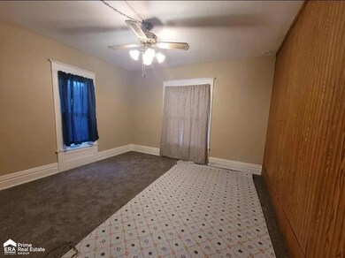 108 N Mercer St, Durand, MI 48429 - photo 7