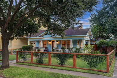 820 Redan St, Houston, TX 77009 - photo 6