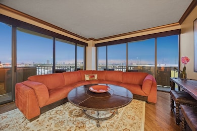 The Bristol unit 904, Houston, TX 77056 - photo 6