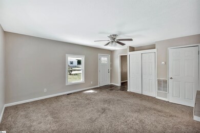 114 W 3rd St, Williamston, SC 29697 - photo 6