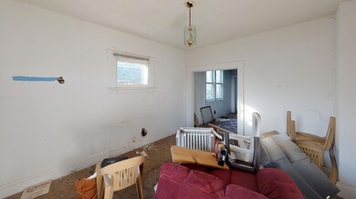 330-Woodrow-Ave-Bedroom