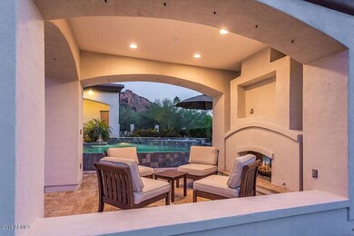 6310 N Camelback Manor-58