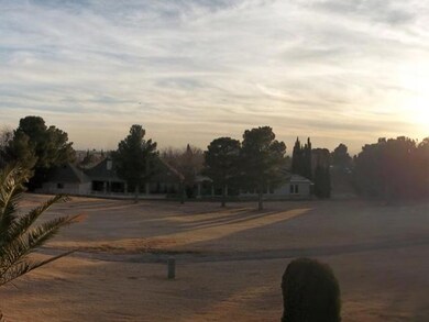 11234 Enid Wilson Ln unit B, El Paso, TX 79936 - photo 2