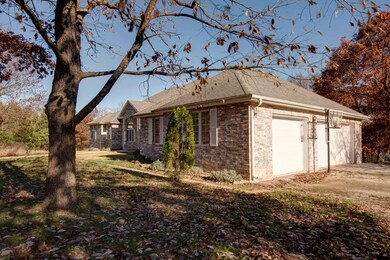 Three Car Garage