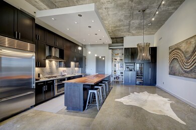 1111 Studewood St unit 509, Houston, TX 77008 - photo 5