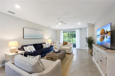 14551 Edgewater Cir, Naples, FL 34114 - photo 4