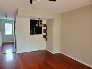 5635 Barney Ln unit 43F, Columbus, OH 43235 - photo 3