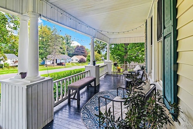 61 West St, Whitesboro, NY 13492 - photo 4