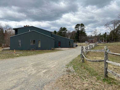 37 East St, Topsfield, MA 01983 - photo 5