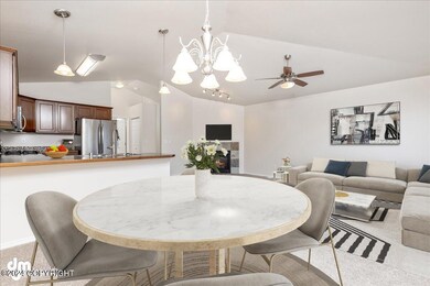 3-Dining Area-DW-8272_Final