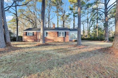 400 Maple St, Jacksonville, NC 28540 - photo 2
