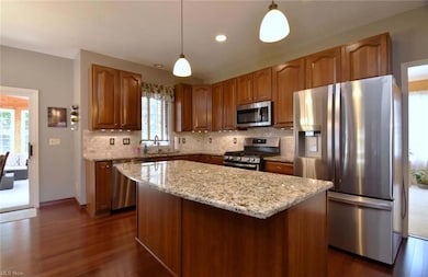 380 Walnut Ridge Trail, Aurora, OH 44202 - photo 6