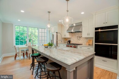 1237 31st St NW, Washington, DC 20007 - photo 7