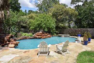 1612 Lamonte Ln, Houston, TX 77018 - photo 2