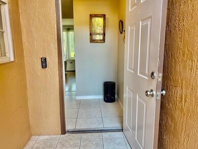 1564 Veracruz Ln unit 4, Weston, FL 33327 - photo 4