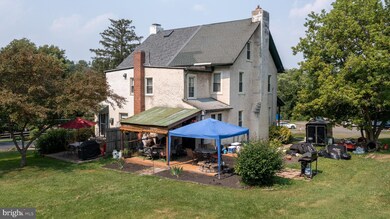 10 Evergreen Ln, Boyertown, PA 19512 - photo 3